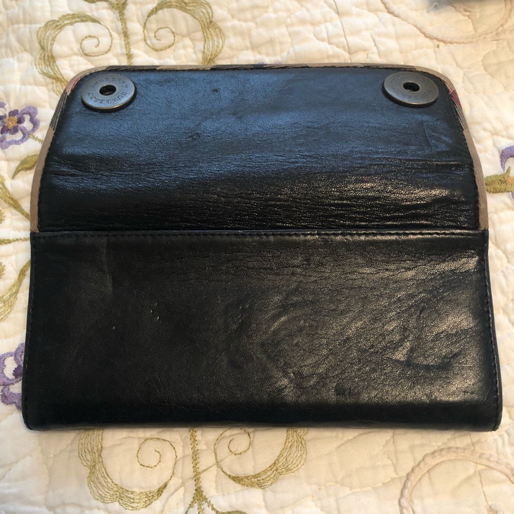Burberry wallet